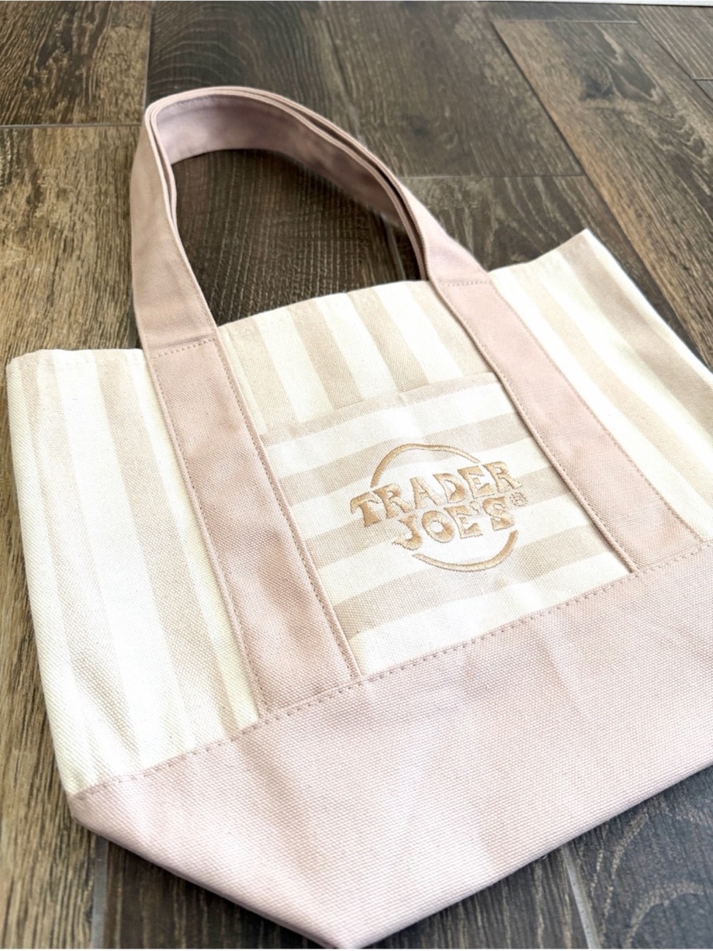 Trader Joe's Limited Edition Desert Mini Stripe Tote—Summer 2026 Collector - Picture 3 of 8